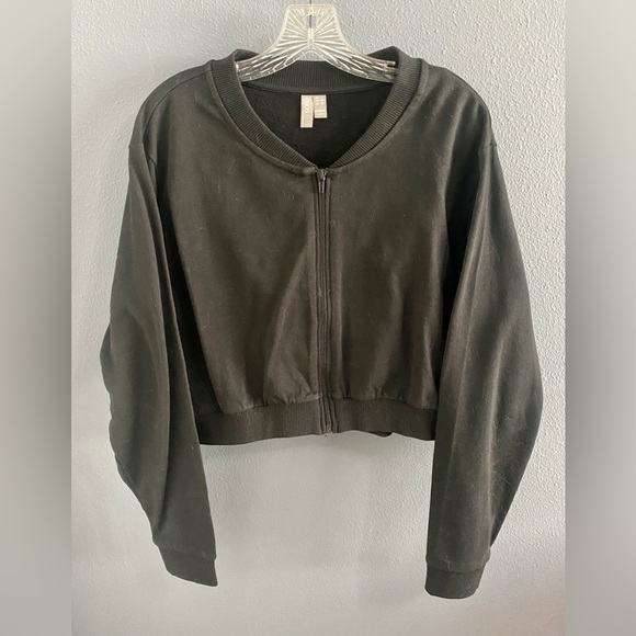 ASOS Ladies Cropped Jacket Black Size 10 in excellent preowned condition - Picture 1 of 4